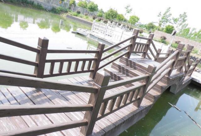河道仿木护栏