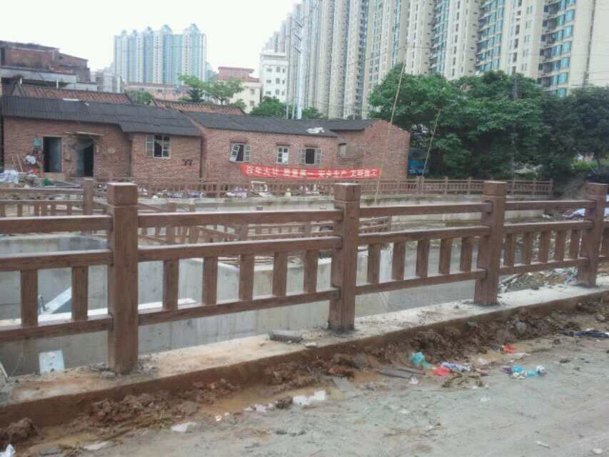 重庆仿木栏杆厂家