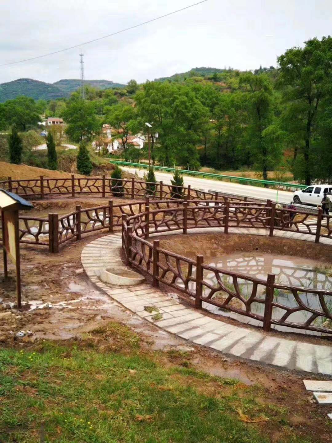 风景区仿木围栏